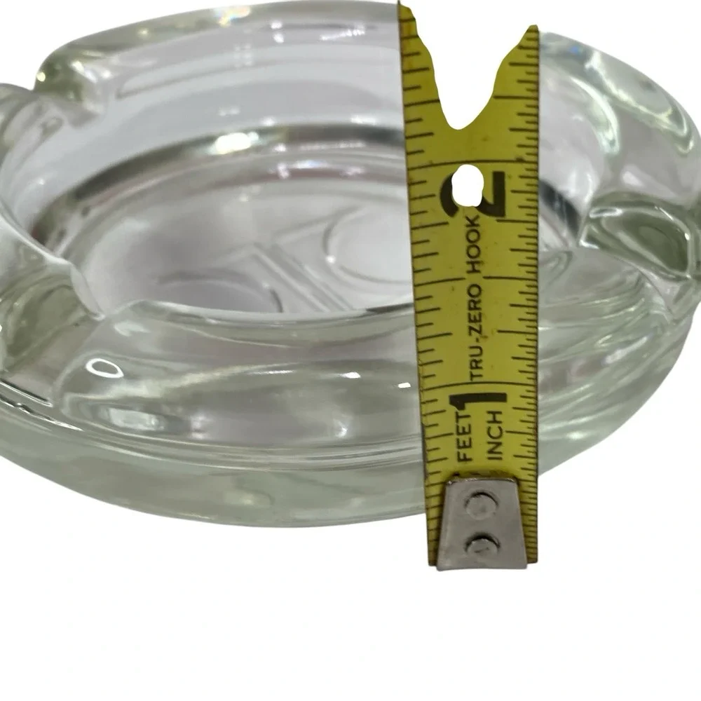 Hilton Hotel Heavy Glass Ashtray ‎ 4.5